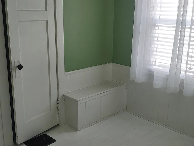 220 Monteray Ave — Photo 44