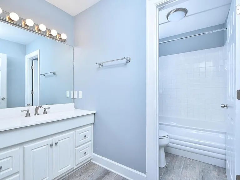 339 Patchen Dr — Photo 10