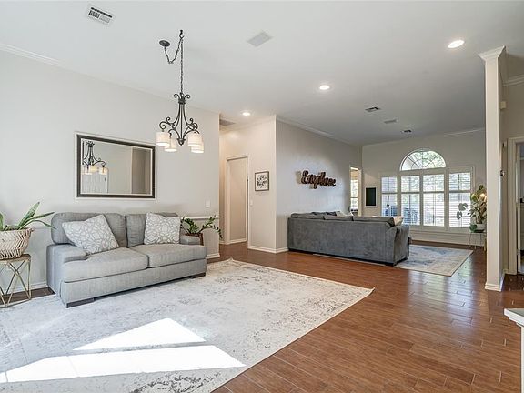 5th image of 3608 Equestrian Ct