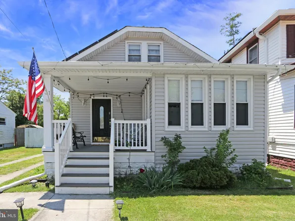 31 E Greenfield Ave, Pleasantville, NJ 08232