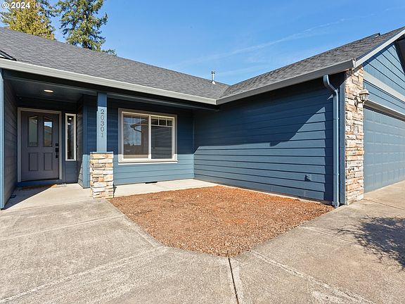 3rd image of 20301 NE 104th Ave