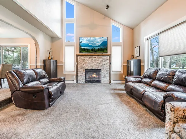 163 Crestview Dr, Bigfork, MT 59911