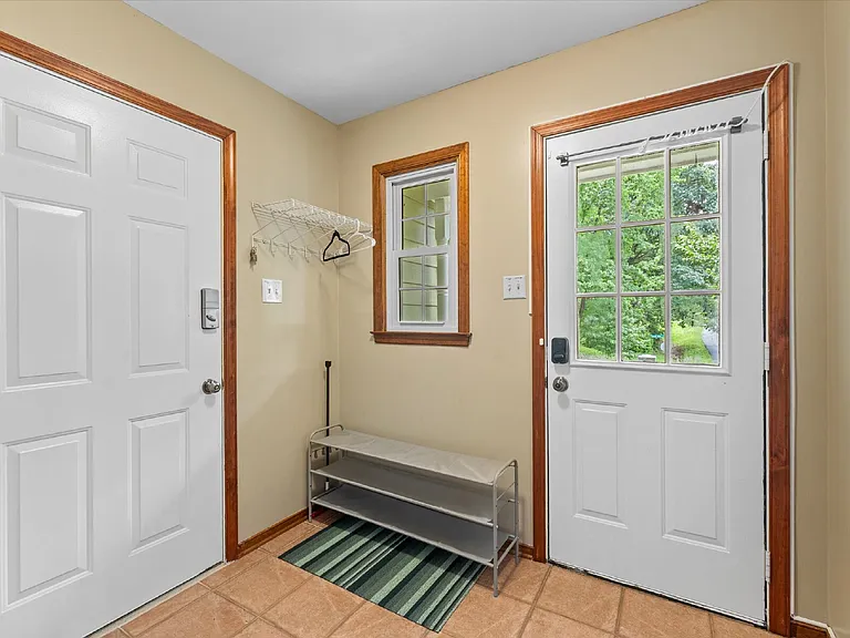 10948 Sunset Hills Dr — Photo 26
