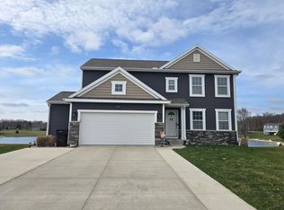 1804 Water Lily Ln, Wayland, MI 49348