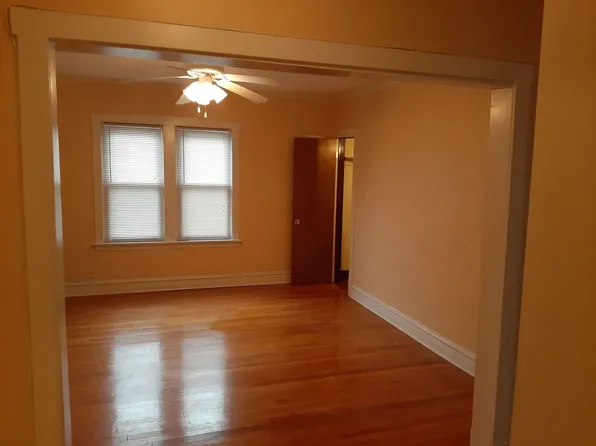 5622 N. Mango Ave, 5622 N Mango Ave APT 2, Chicago, IL 60646