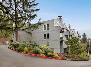 5429 SW View Point Ter, Portland, OR 97239