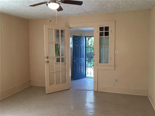 2 bed, 1.0 bath, 900 sqft, $1,000 — Photo 4