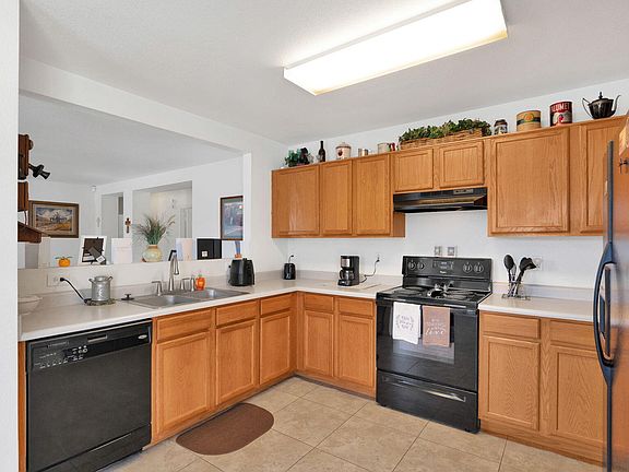 3rd image of 15578 W ACAPULCO Lane