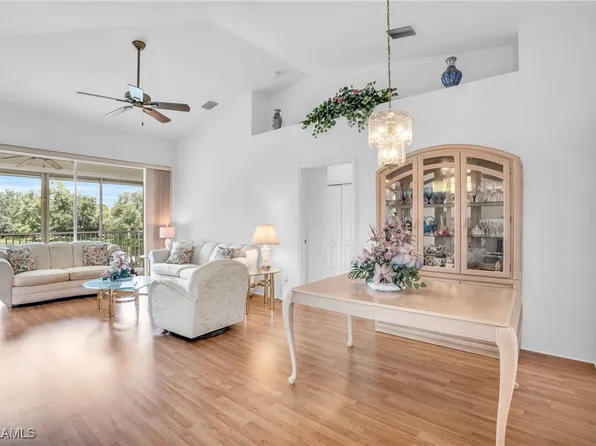 13861 Eagle Ridge Lakes Dr APT 201, Fort Myers, FL 33912