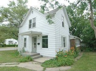 925 Fisk Ave, Joliet, IL 60436