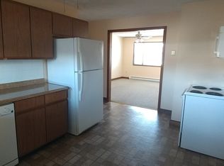 35 N Main St #3, Webster, MA 01570