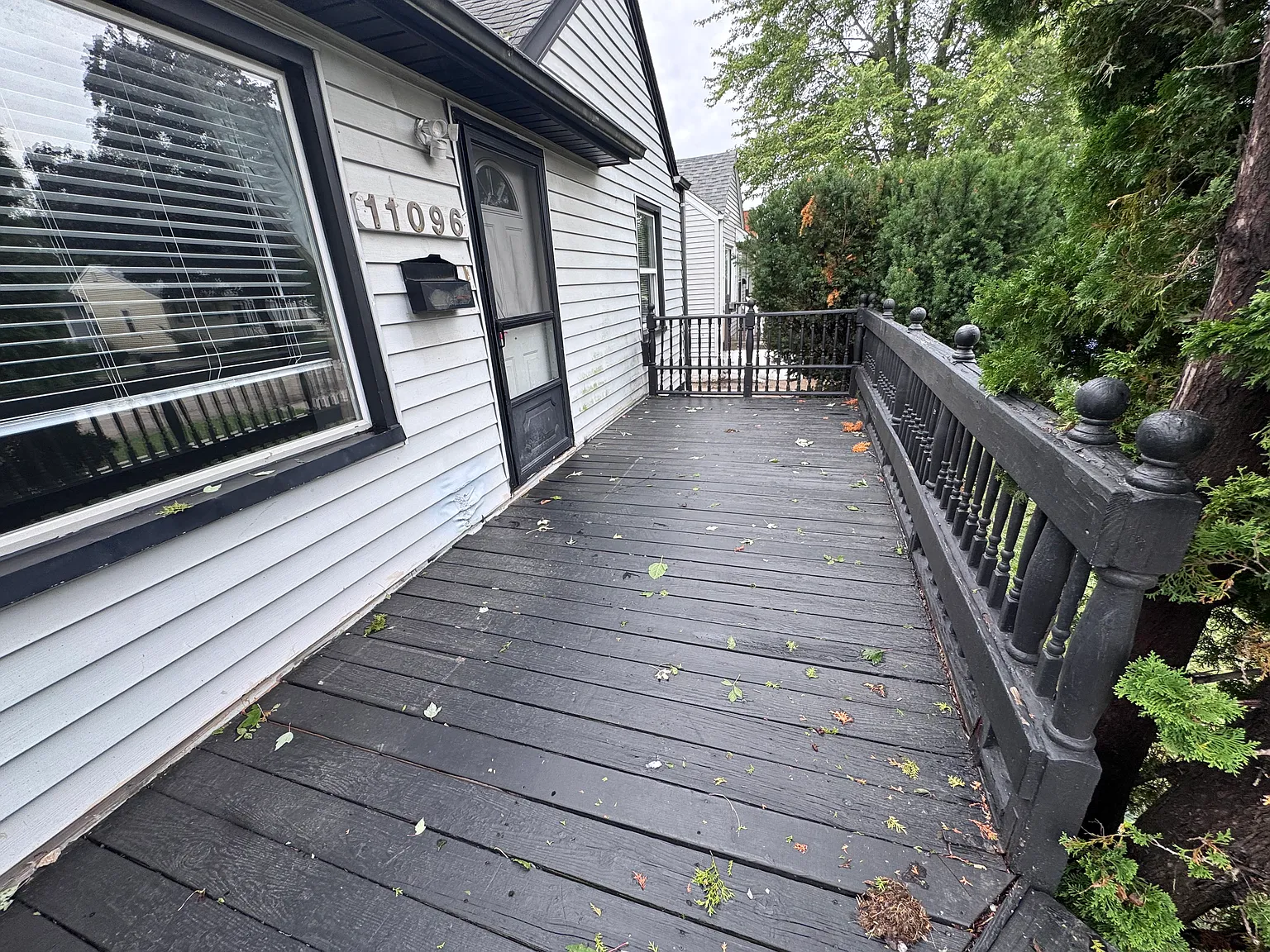 4 bed, 1100 sqft, $1,450 — Photo 3