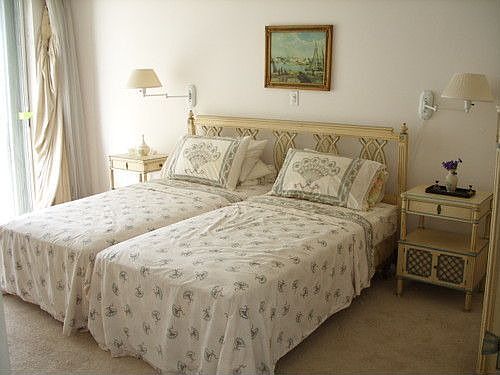 4th image of 1228 West Ave APT 808