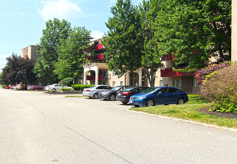 Columbus Park Apartments 6055 Bear Creek Dr Bedford Heights OH Zillow