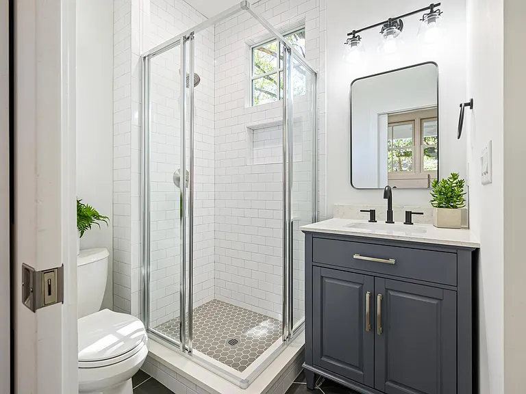 1102 Montreat Ave SW — Photo 12