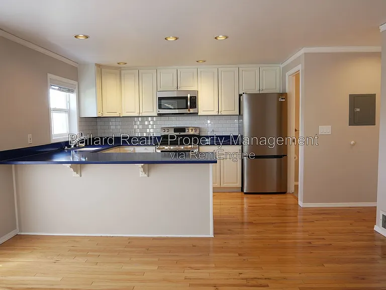 3216 14th Ave W #202 — Photo 6