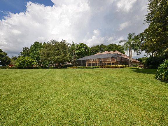 4th image of 17820 Willow Lake Dr
