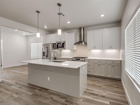 6th image of this home