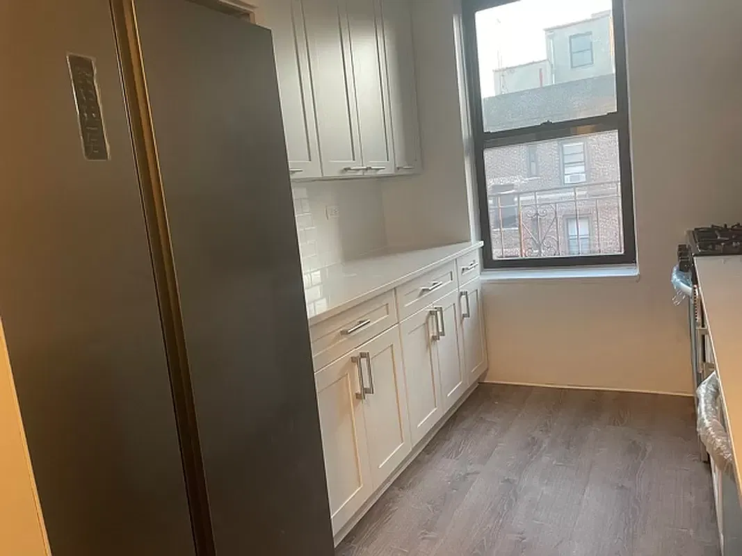 3200 Fairfield Avenue — Photo 1