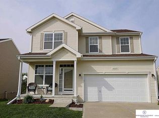 16317 Loop St, Omaha, NE 68136