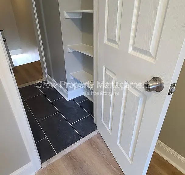 3141 Agate St — Photo 15