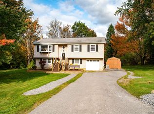 127 Valley Ct, Cobleskill, NY 12043