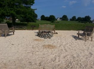 17 Augustina Dr, Elkton, MD 21921