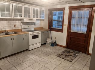 860 Pine Grove Rd, Beaver, PA 15009