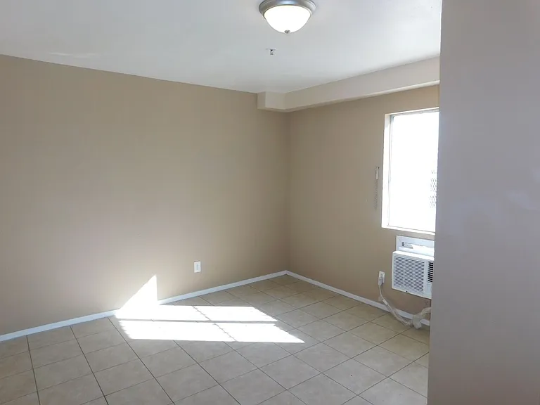 3017 E Carey Ave #2 — Photo 9