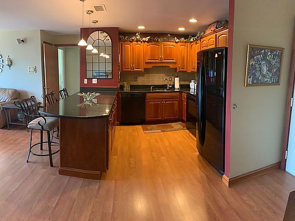 2nd image of 1 Carey Cir APT 505