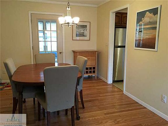 4th image of 5425 E Amber Dr