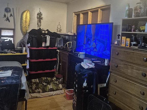 3rd image of 6655 S Harmony Rd