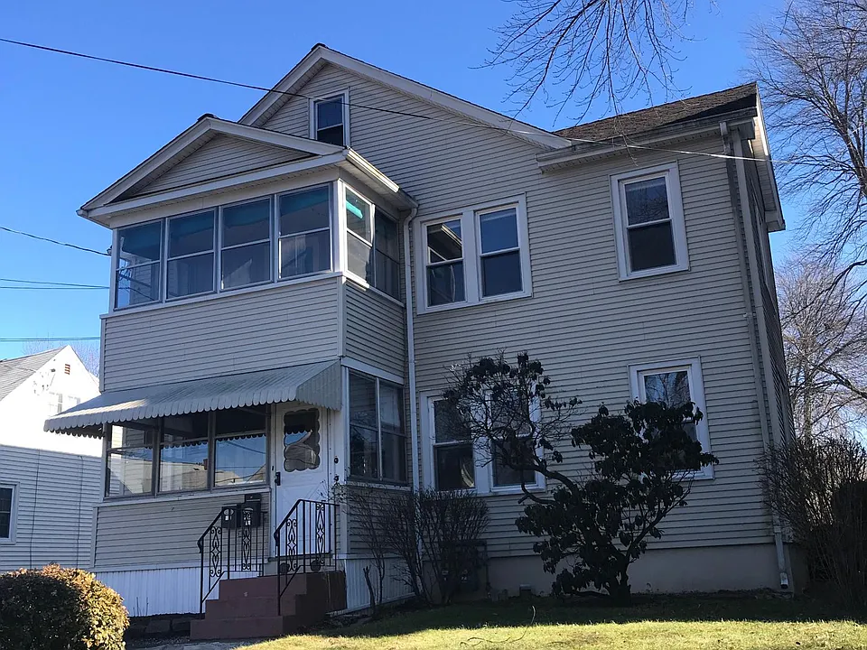 118 Cambridge St #2