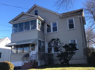 118 Cambridge St Floor 2, West Hartford, CT 06110