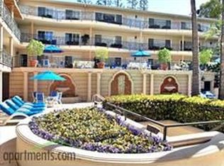 10300 Wilshire Blvd, Los Angeles, CA 90024