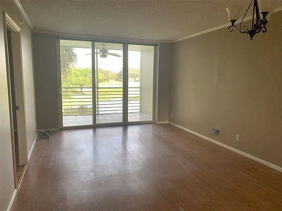 3rd image of 9460 Poinciana Place #303