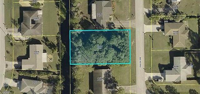 1st image of 18072 Phlox Dr