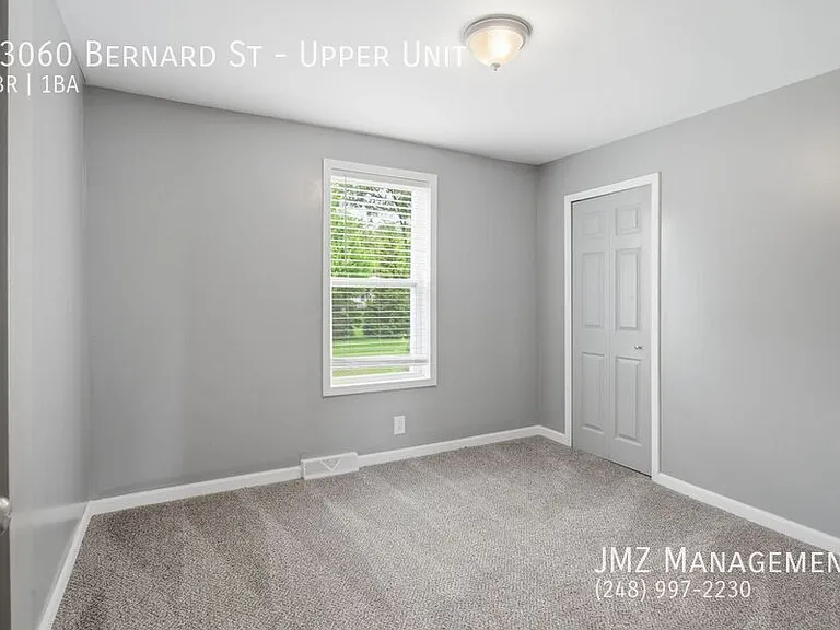 23060 Bernard St #UPPER — Photo 15