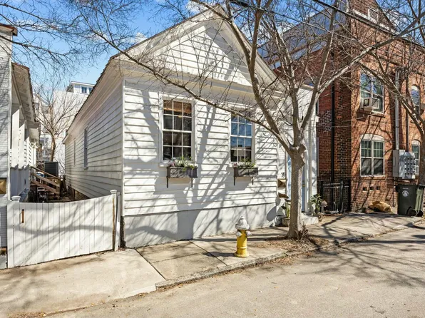 78 Nassau St, Charleston, SC 29403
