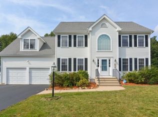27 Gannett Way, Hopedale, MA 01747