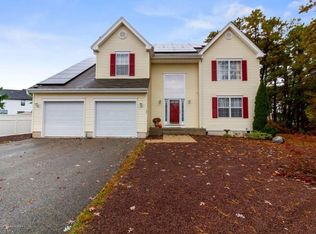 166 Nautilus Dr, Barnegat, NJ 08005