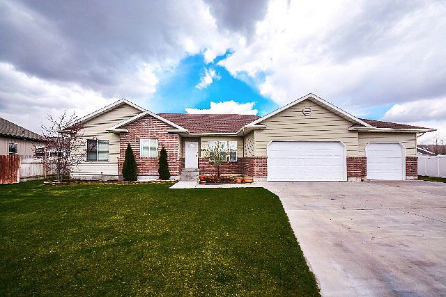 1st image of 1231 Grassland Dr