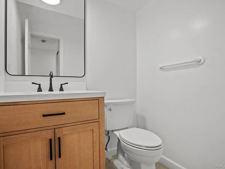 11 Woods Brooke Ln #1 — Photo 19