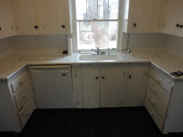 2710 S Humboldt St — Photo 12