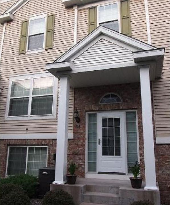 1st image of 864 Ledgestone Dr