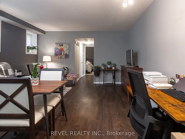3200 Singleton Ave #16 — Photo 5