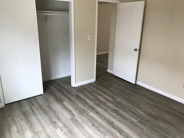 580 Columbia Ave #2 — Photo 5
