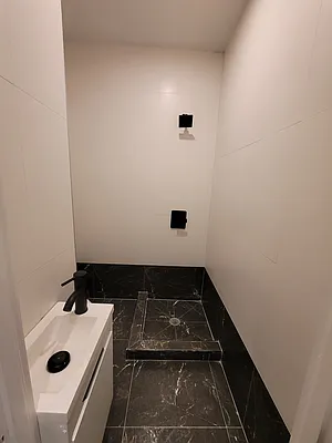 Rented by PL Realty | media 10
