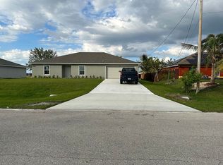 203 NE 15th Ter, Cape Coral, FL 33909