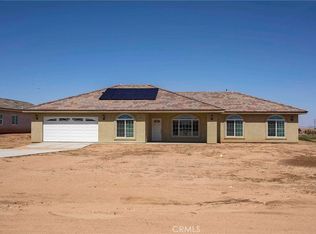 13780 Elm St, Oak Hills, CA 92344